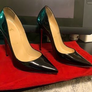 COPY - Gorgeous and stunning “So Kate” pumps for sale! These are the perfect pu…